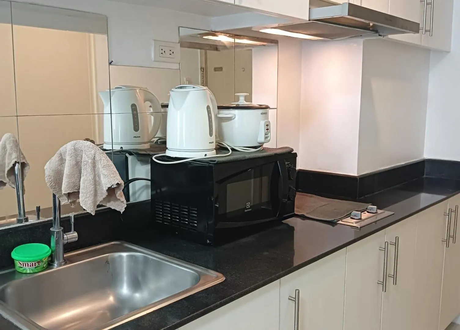 Apartment Sea Residences At Yohan'S Place Manila Philippines